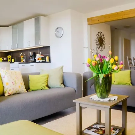 In The Singer's House, A Modern Retreat 펜션